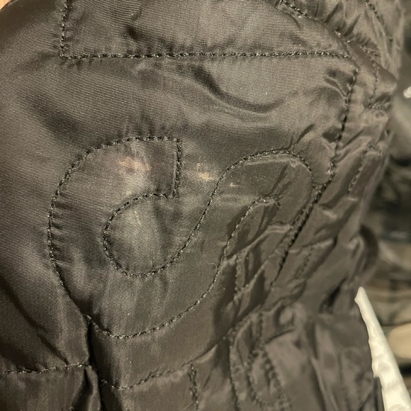 Marc Jacobs diaper bag with change pad . - Picture 2 of 3